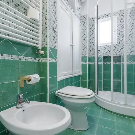 Casa Tua A Monti شقة