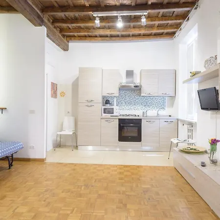 Casa Tua A Monti شقة